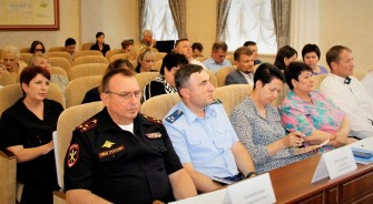 Отчет о криминальной обстановке, изменения в городском бюджете и в правилах застройки: состоялось заседание Волгодонской городской Думы